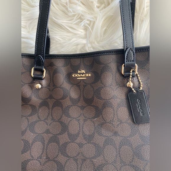✨coach tote monogram bag✨ - Picture 2 of 10